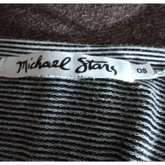 MICHAEL STARS BLACK & WHITE STRIPE  W/BEIGE SLEEVES SZ.OS EUC - Picture 4 of 6